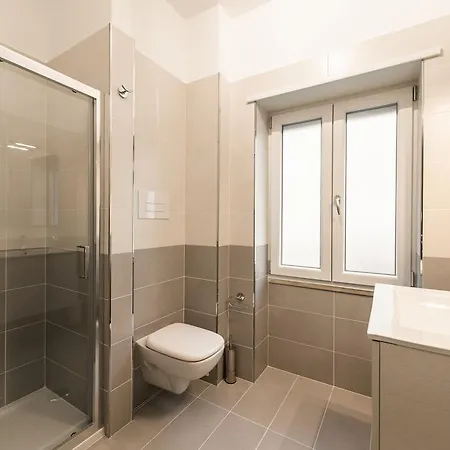 Frangipani 1 - Gregorio Vii * Řím